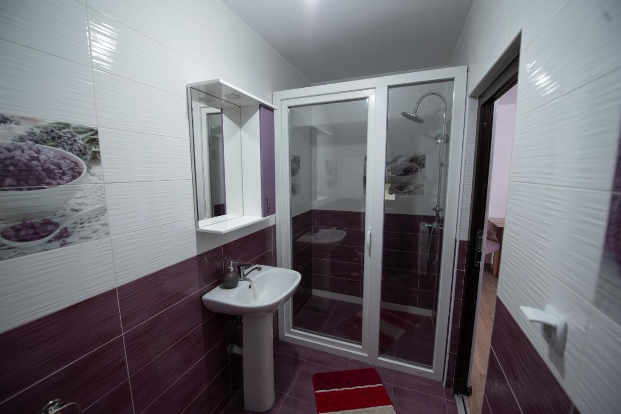 Dupa Apa La Razvan Sighetu Marmaţiei Extérieur photo